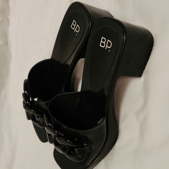 BP. Black chunky slides heels with plastic chain size 8 square toe open toe - Picture 7 of 7